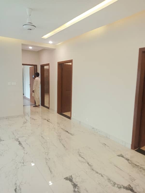 6 Floor Barnd New Apartment Available For Sale in Askari 11 Lahore 46