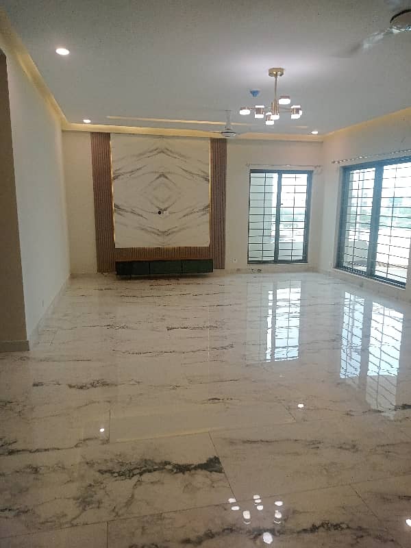 3 Bed Apartment Available For Rent in Askari 11 Lahore 5