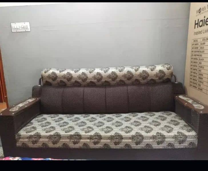 sofa/ 5 seater for sale 1