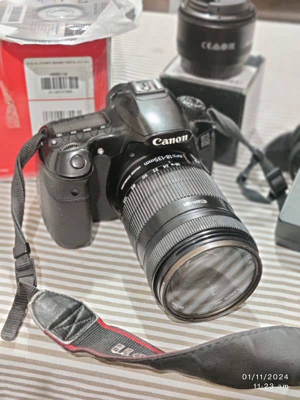 DSLR Canon 60D In Good Condition All Camera Accessories 0