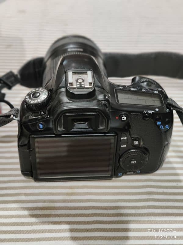 DSLR Canon 60D In Good Condition All Camera Accessories 5