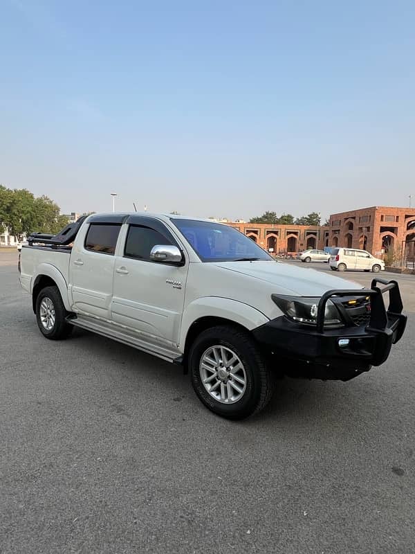 Toyota Hilux GX 2014 0