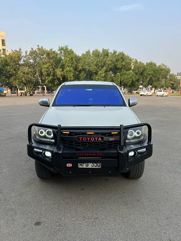 Toyota Hilux GX 2014 1