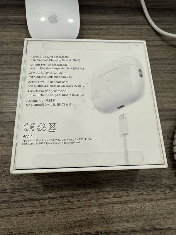 Airpods Pro 2 (USB C) 1