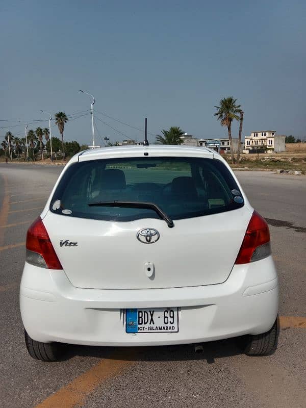 Toyota Vitz 2006 2