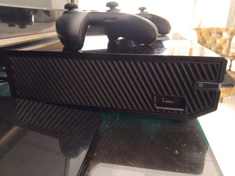 Xbox One 500gb 2