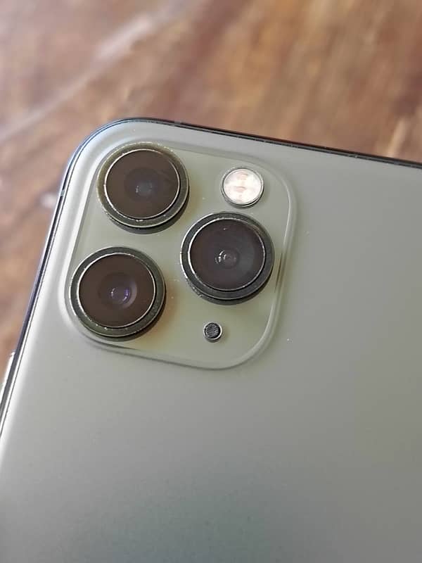 iphone 11 pro 0