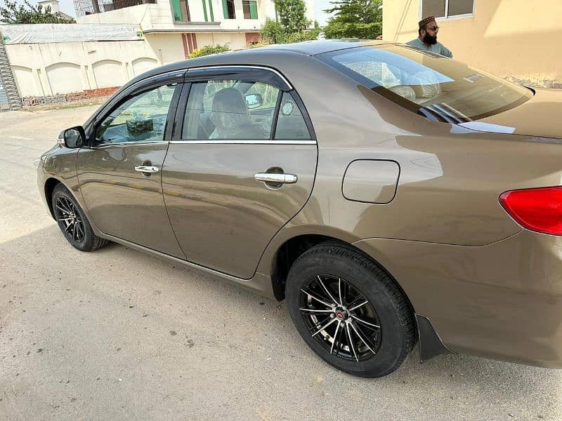 Toyota Corolla GLI 2014 1