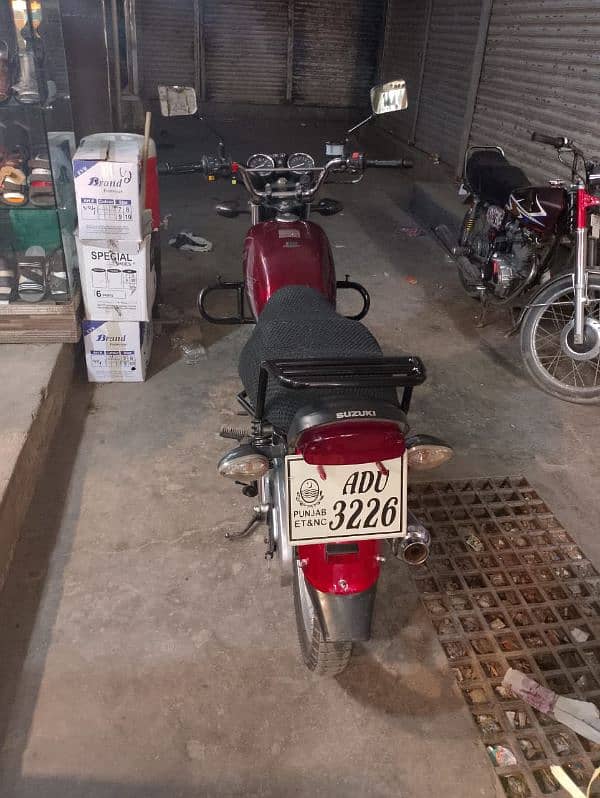 Suzuki GS 150 low mileage 21 model all Punjab number 2