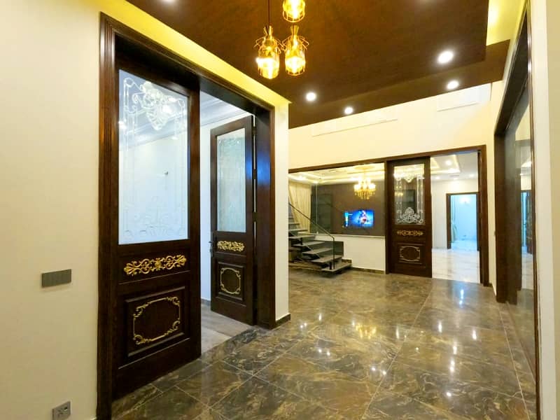 1 KANAL LUXURY FURNISHED HOUSE FOR SALE 5