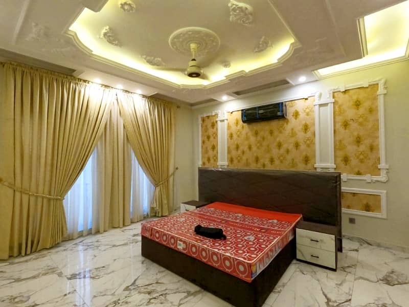 1 KANAL LUXURY FURNISHED HOUSE FOR SALE 42