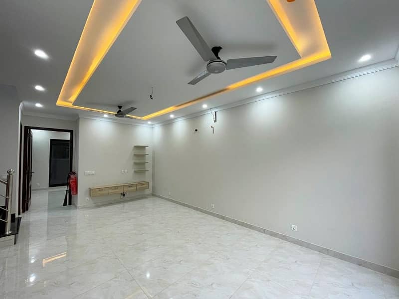 *For Rent* 5 Marla Modern Designer House In DHA Phase 9 Town 8