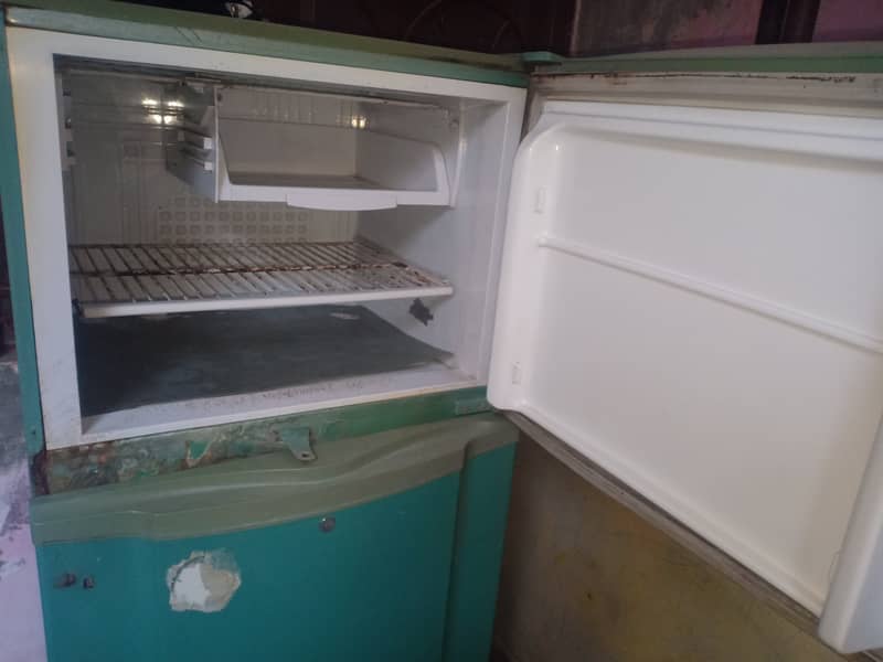 Refrigrater for Sale 1