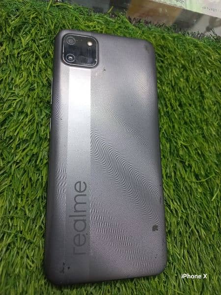 realme C11  2/32 2