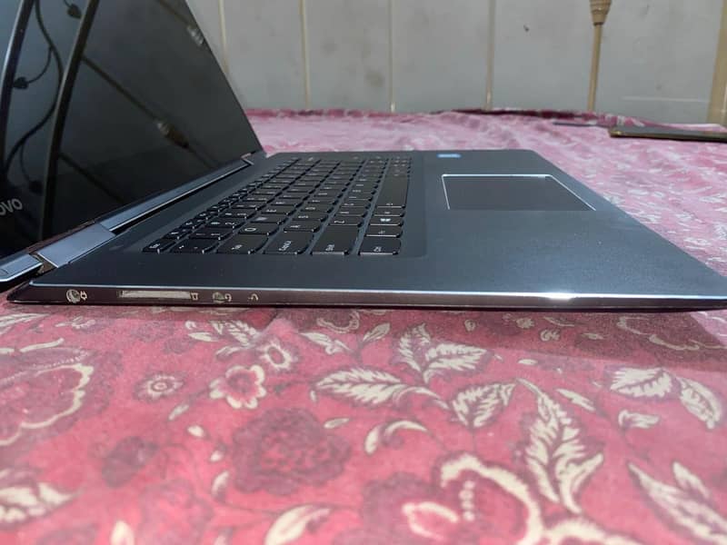 lenovo laptop up for sell with free new laptop bag 5