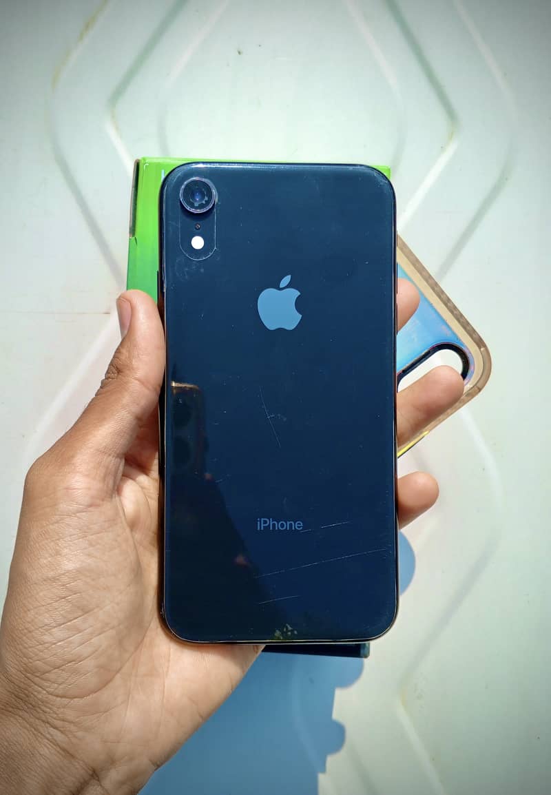 iPhone Xr | Non PTA | 64 GB | Water Pack 1