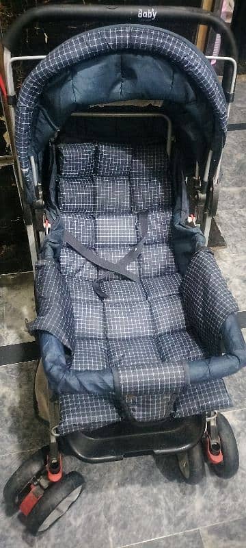 Baby Pram- contact me on  0 3 0 9 8 2 8 1 8 5 9 0