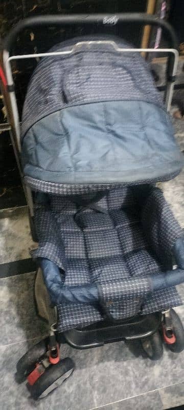 Baby Pram- contact me on  0 3 0 9 8 2 8 1 8 5 9 1