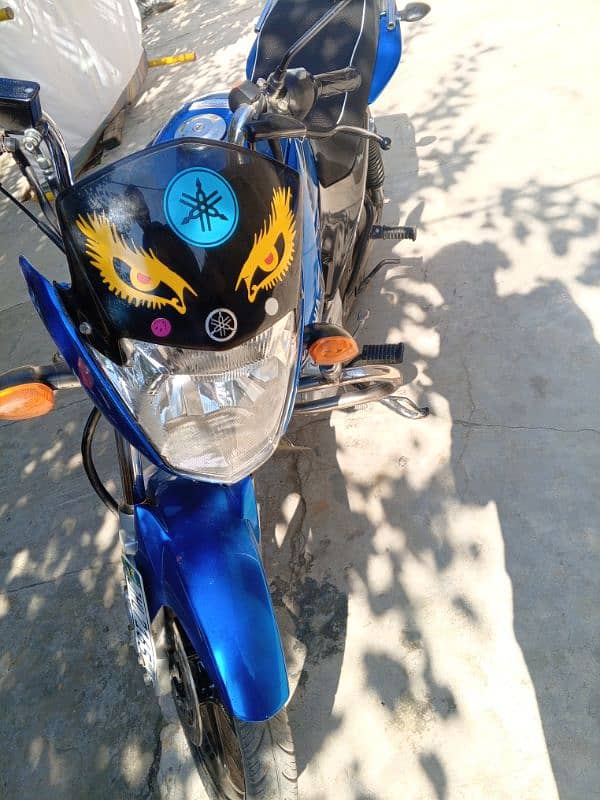 Ybr Blue 125 5