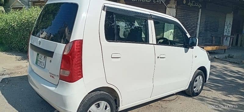 Suzuki Wagon R 2017 10