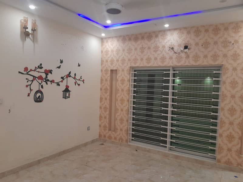 10 Marla 1.5 Storey House Available For Rent In Park View City Lahore 5