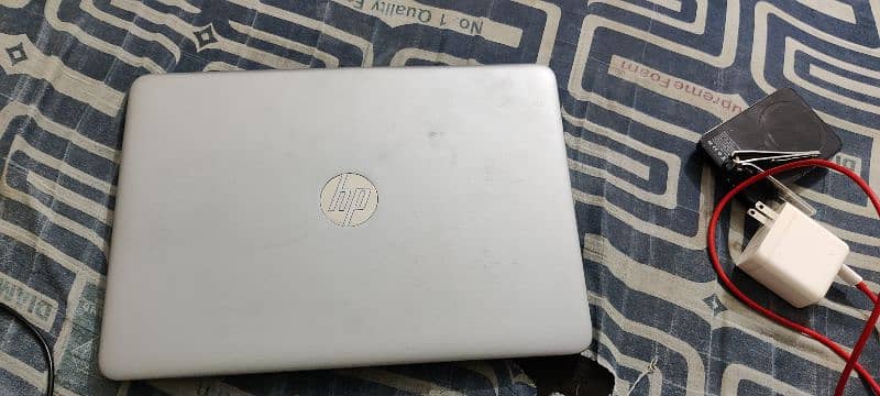 hp elite book 840 G4 I5 7th gen 4