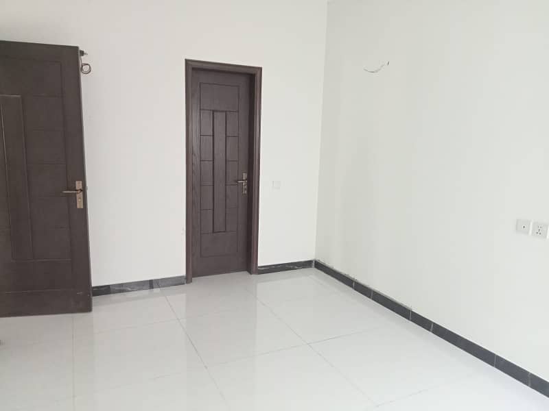 244 Square Yards Town House Behind Dollman Mall Tariq Road PECHS Block 3 5