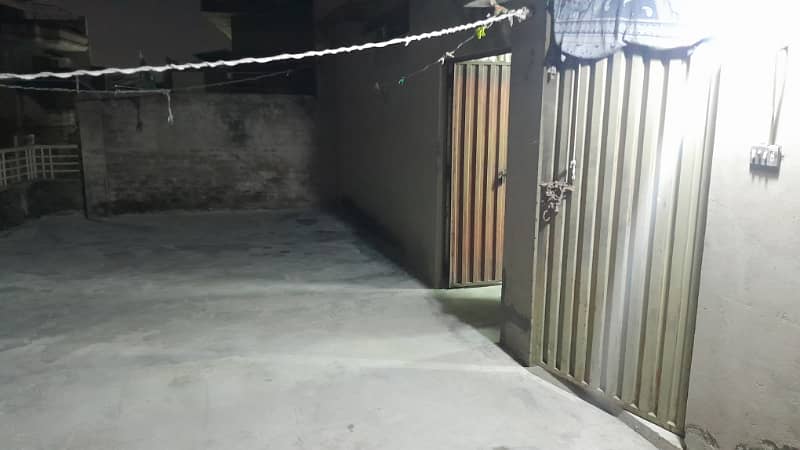 2.75 Marla Used House For Sale In Shabab Chowk Samanabad Pakki ThAti Lahore 23