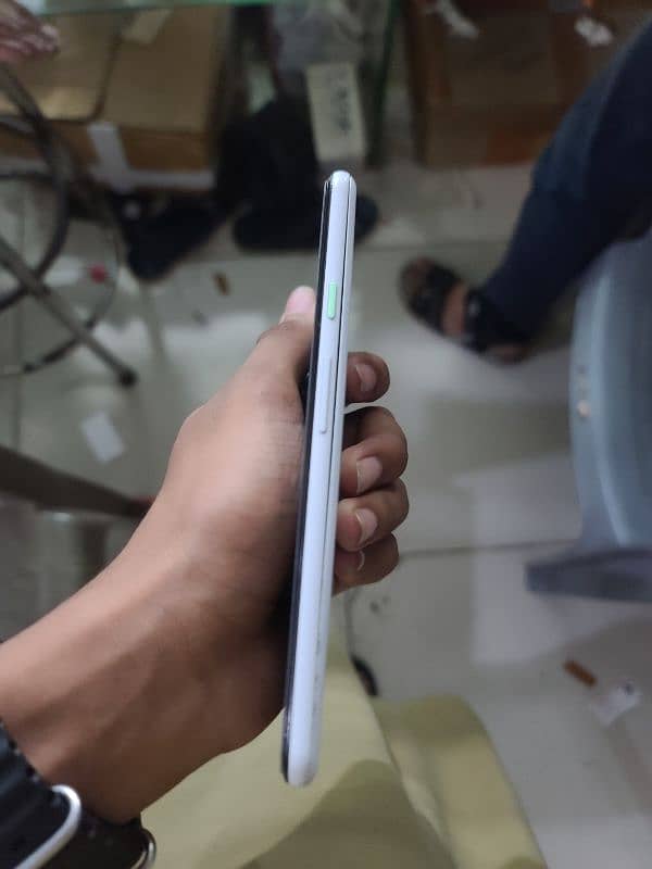 Assalamu Alaikum Google pixel 3 Xl non pta. . . . 4