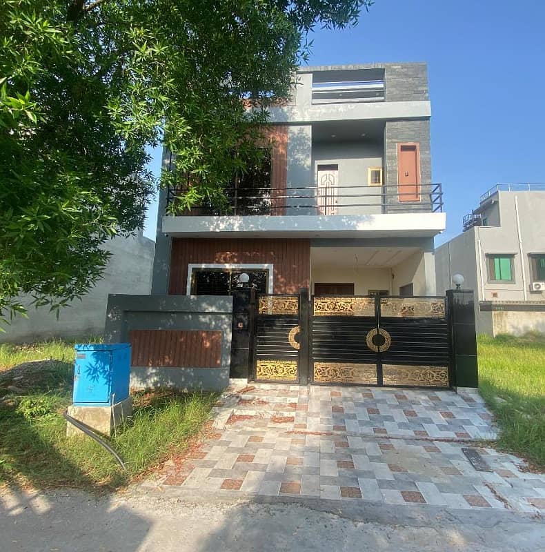 5 MARLA BRAND NEW HOUSE AVAILABLE FOR SALE (AT REASONABLE PRICE) IN CITI HOUSING GUJRANWALA 0