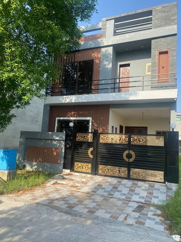 5 MARLA BRAND NEW HOUSE AVAILABLE FOR SALE (AT REASONABLE PRICE) IN CITI HOUSING GUJRANWALA 2