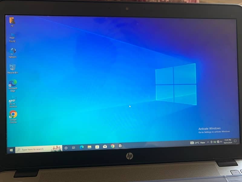 HP Elitebook G2 i7 5th Generation with 1 GB Graphics Card 0