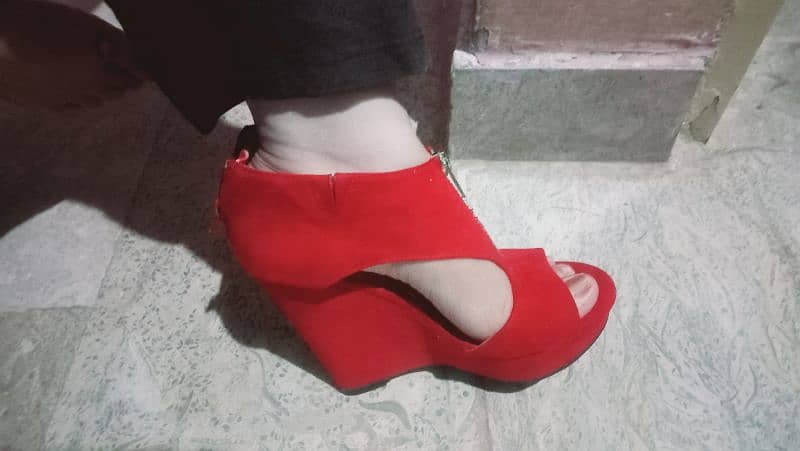 a heels which is rarely used 1