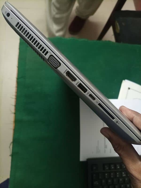 hp probook 450 G4. i5 7th generation  . . . . Read add 7