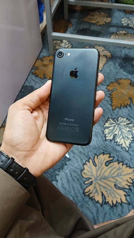 iphone 7,128 gb non pta 0