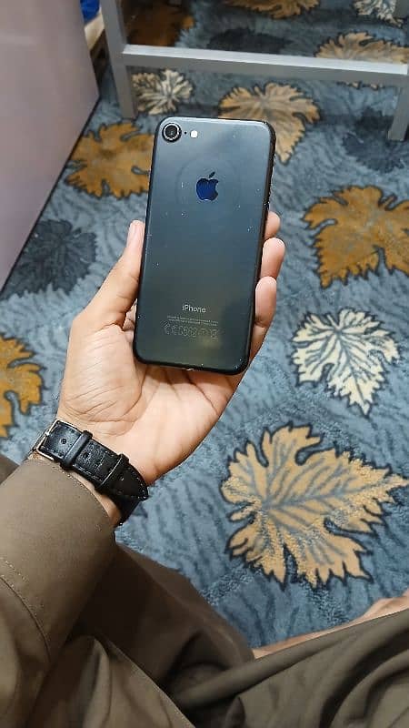 iphone 7,128 gb non pta 5