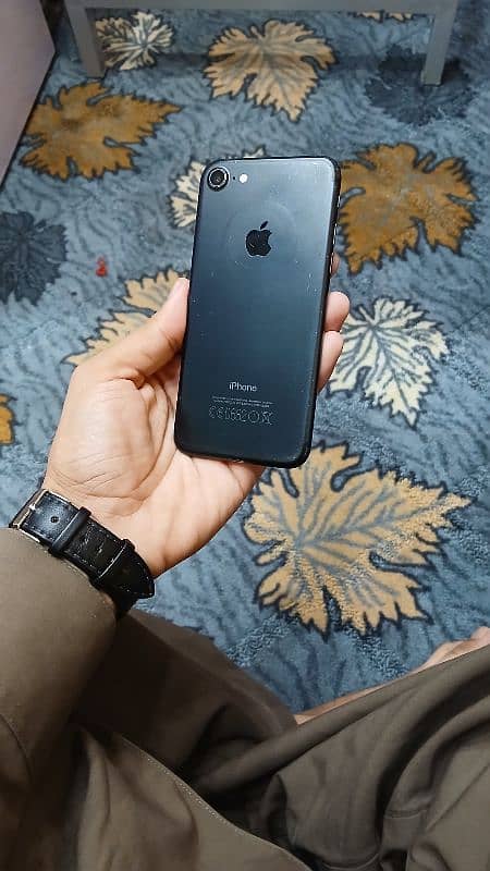 iphone 7,128 gb non pta 6