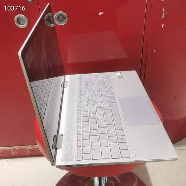 Hp envy x360 core i7 10th gen 7