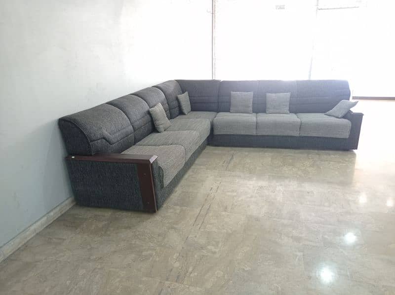 Sofa Set 7 Seaters 2