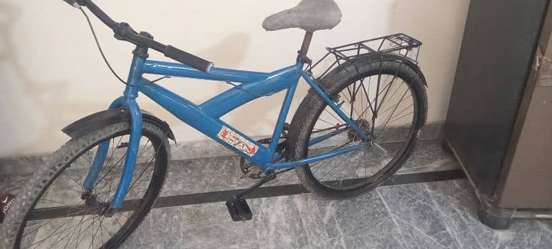 bicycle in used condition but in good condition 2