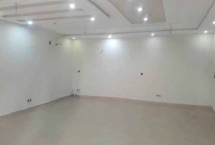 4 Marla 3rd Floor Office With Elevator For Rent In DHA Phase 5,Block CCA, Lahore. 2