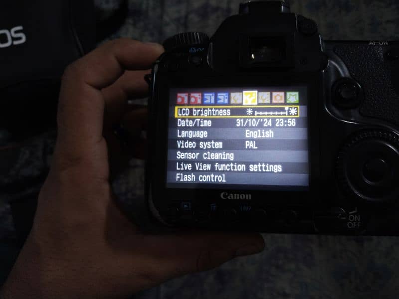 canon 40d camera urgent sale 10