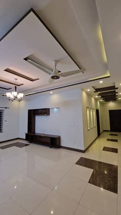 F11 1000 Sq Yd Full House For Rent Double Kitchen 7 Bed & Bath Separate Entrance