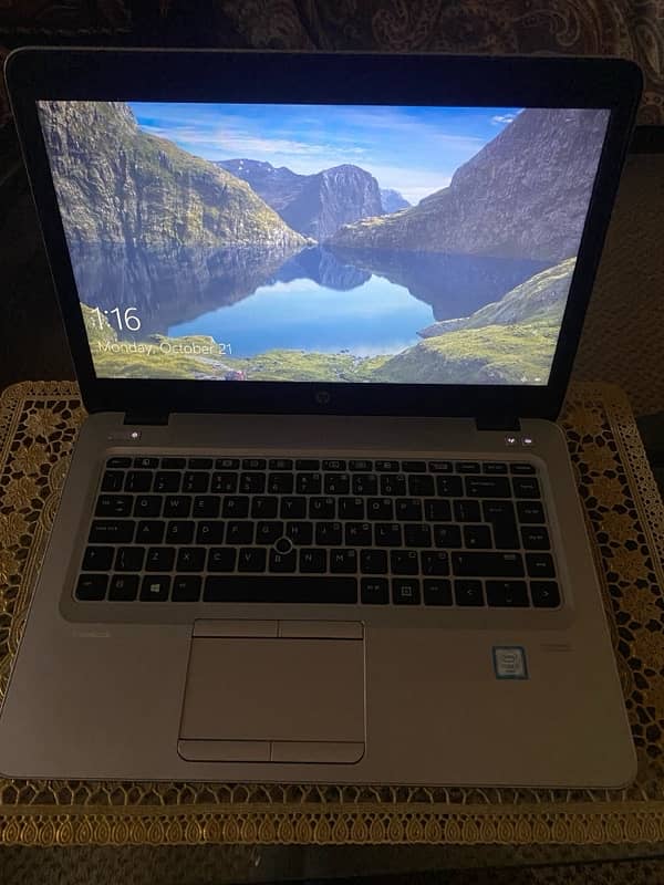 hp elite book 840 16 gb ram 512 gb Ssd 2