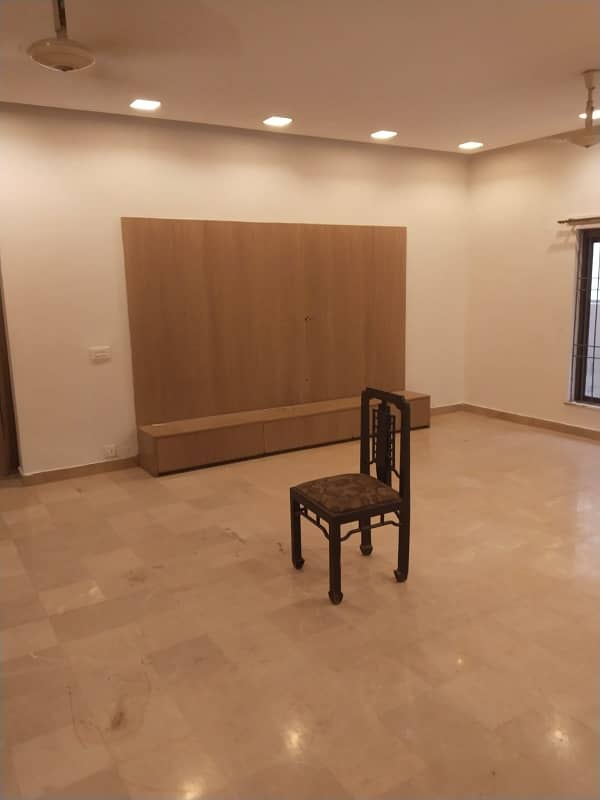 Near Park 10 Marla House For Rent in DHA Phase 4 5