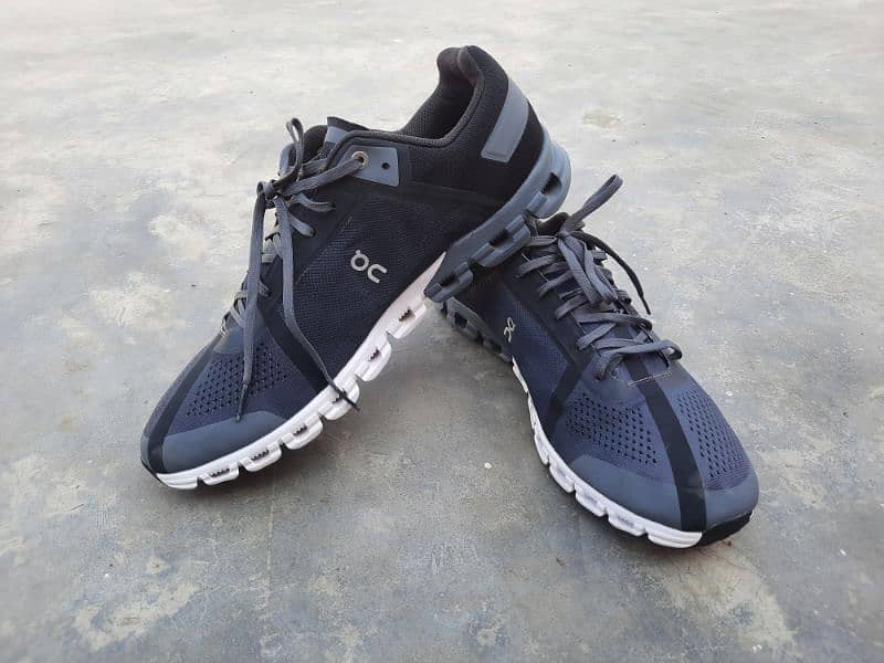 Sports Shoes On cloud Premium Quality Shoes size 12.5 Made in veitnam. 1