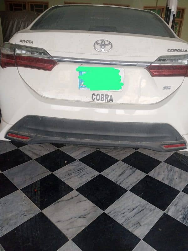 Toyota Corolla GLI 2019 4