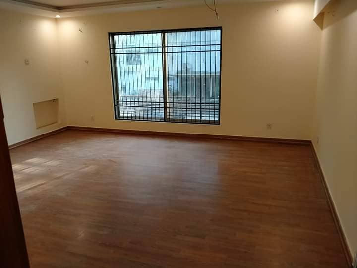 G10 PRIME LOCATION ONE KANAL UPPER PORTION FOR RENT 4 BEDROOMS 4 BATH 0