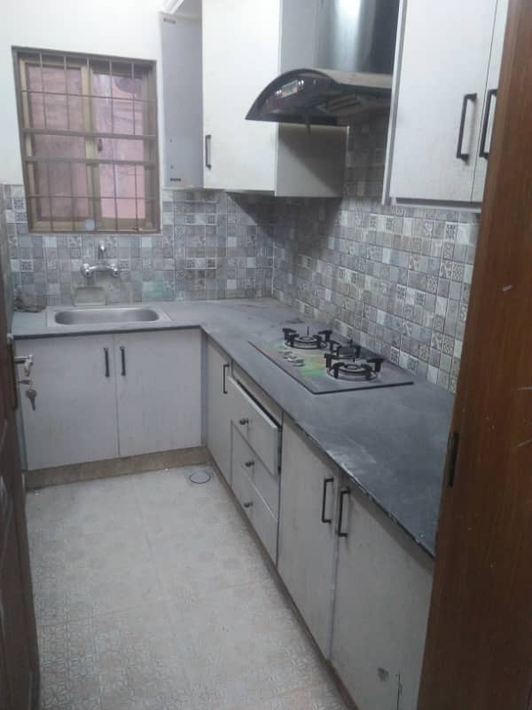 2.25 Marla House For Sell 3 Bad Attached Bath Tv Lounge Double Kitchen Till Flooring Wood Wark Good Location Main Approach 3