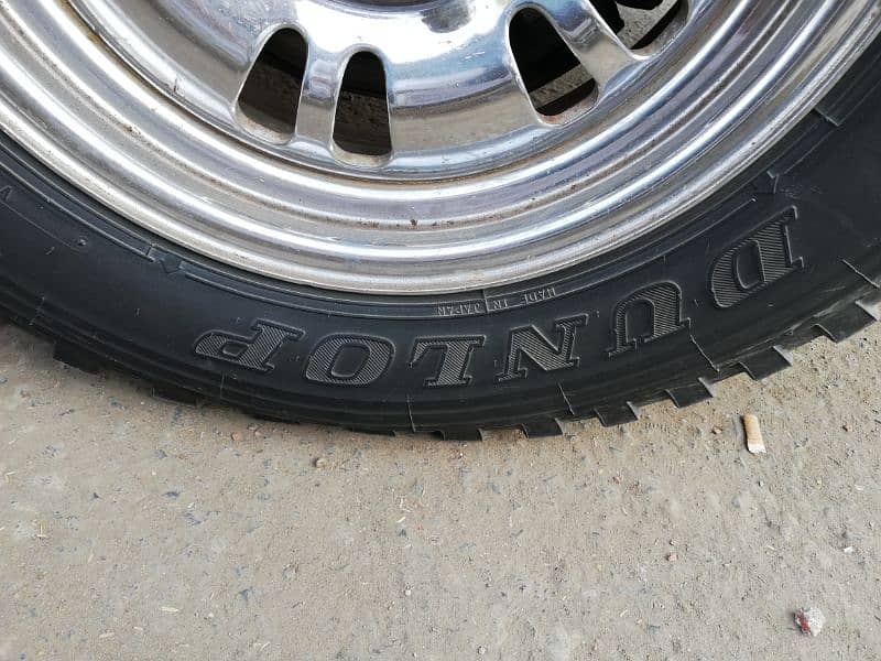 Dunlop Tyre 205R16 best for Hilux prado offroad vehicle 0